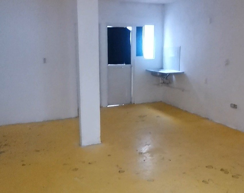 Área de cocina con tarja